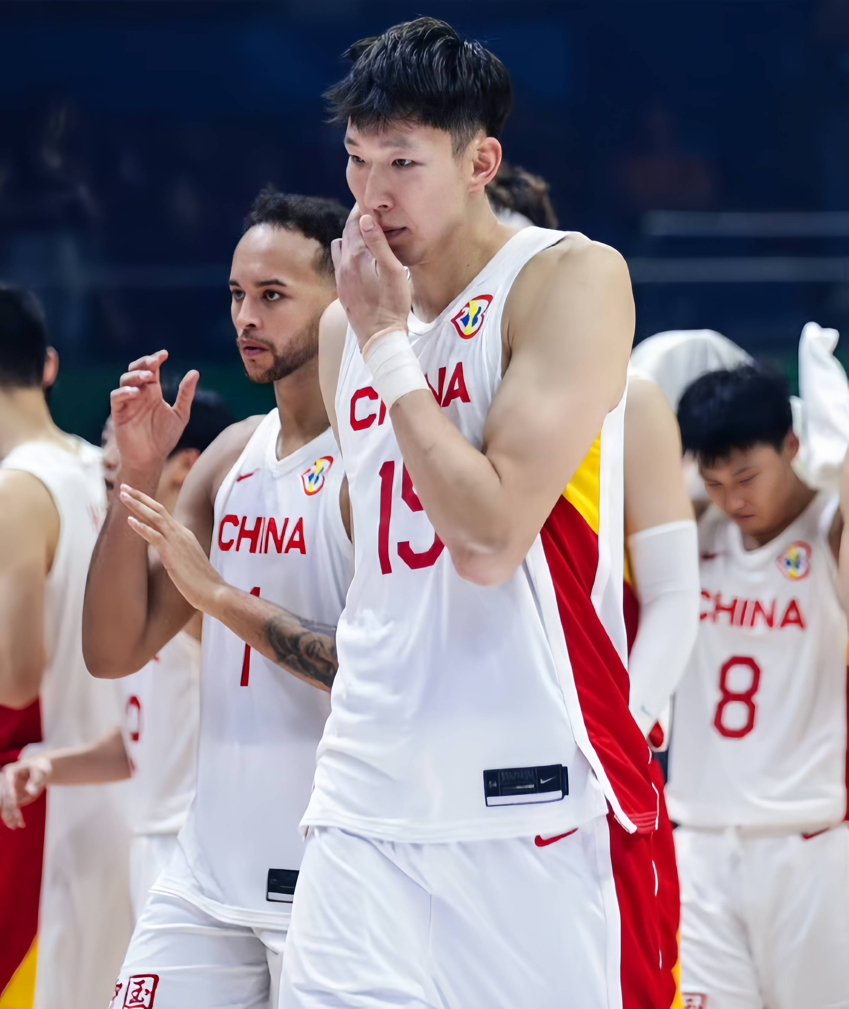 博鱼体育-中国男篮NBA夏联集锦周琦17分9板，中国男篮胜黄蜂(周琦第二场夏联直播)