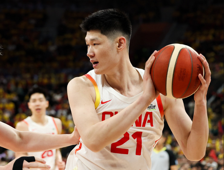 关于胡金秋14分赵睿11+3+3中国男篮轻取委内瑞拉的信息
