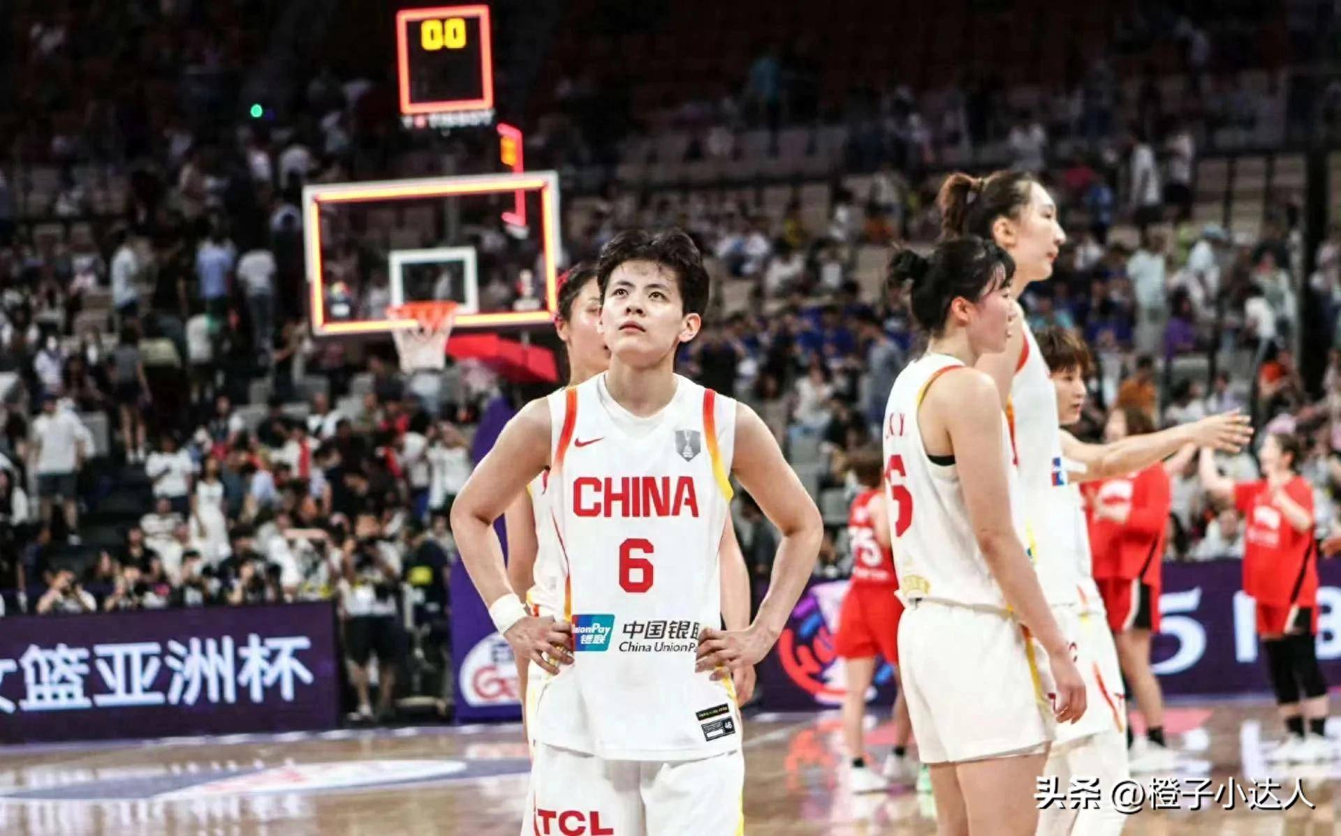 宫鲁鸣谈双塔组合：进攻端效果很好防守漏洞尽快弥补(双塔战术图解)