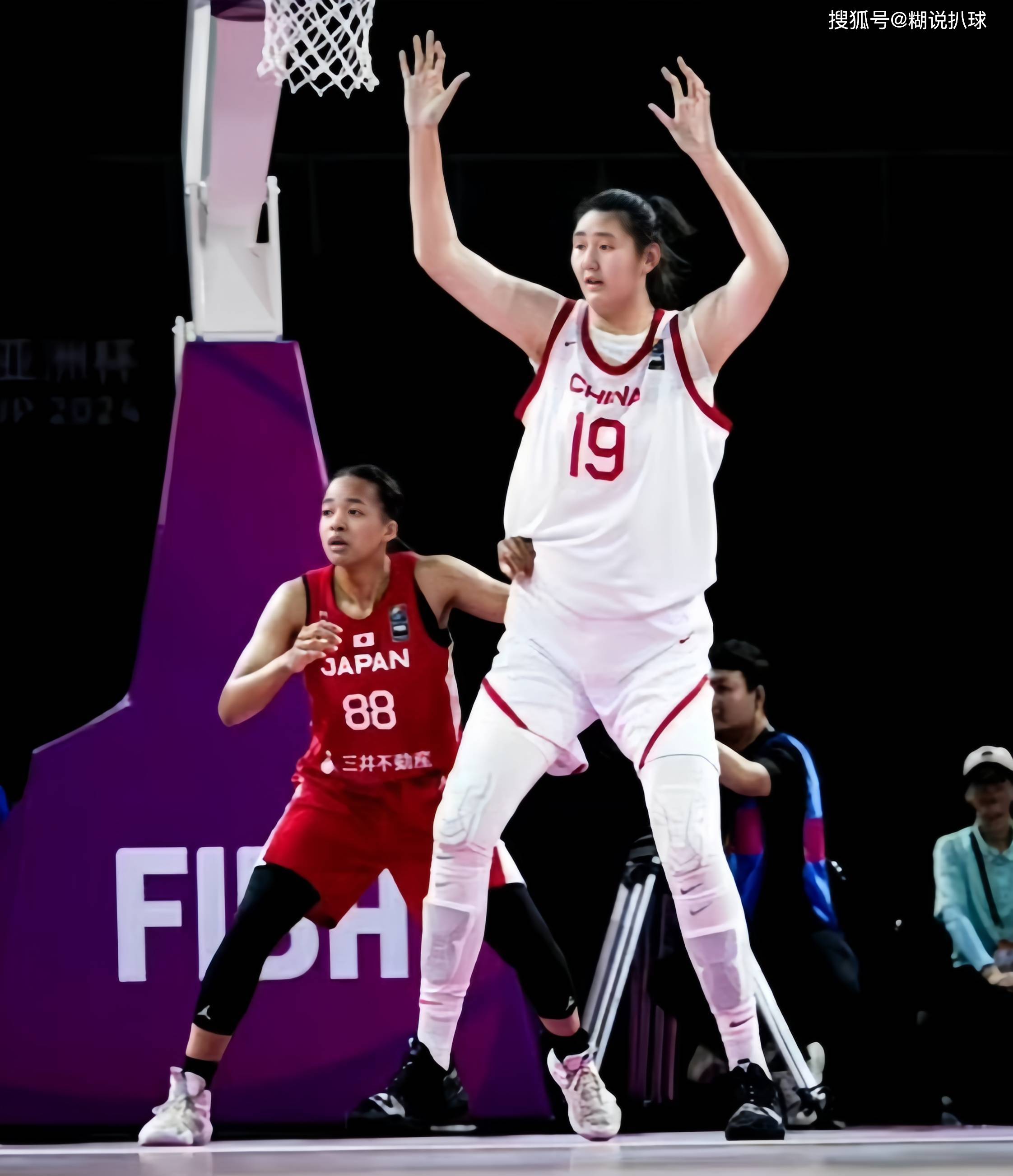 中国女篮打“顶级落后篮球”中国篮球出不了河村&田中心(亚洲女篮排名第一的是哪个国家)