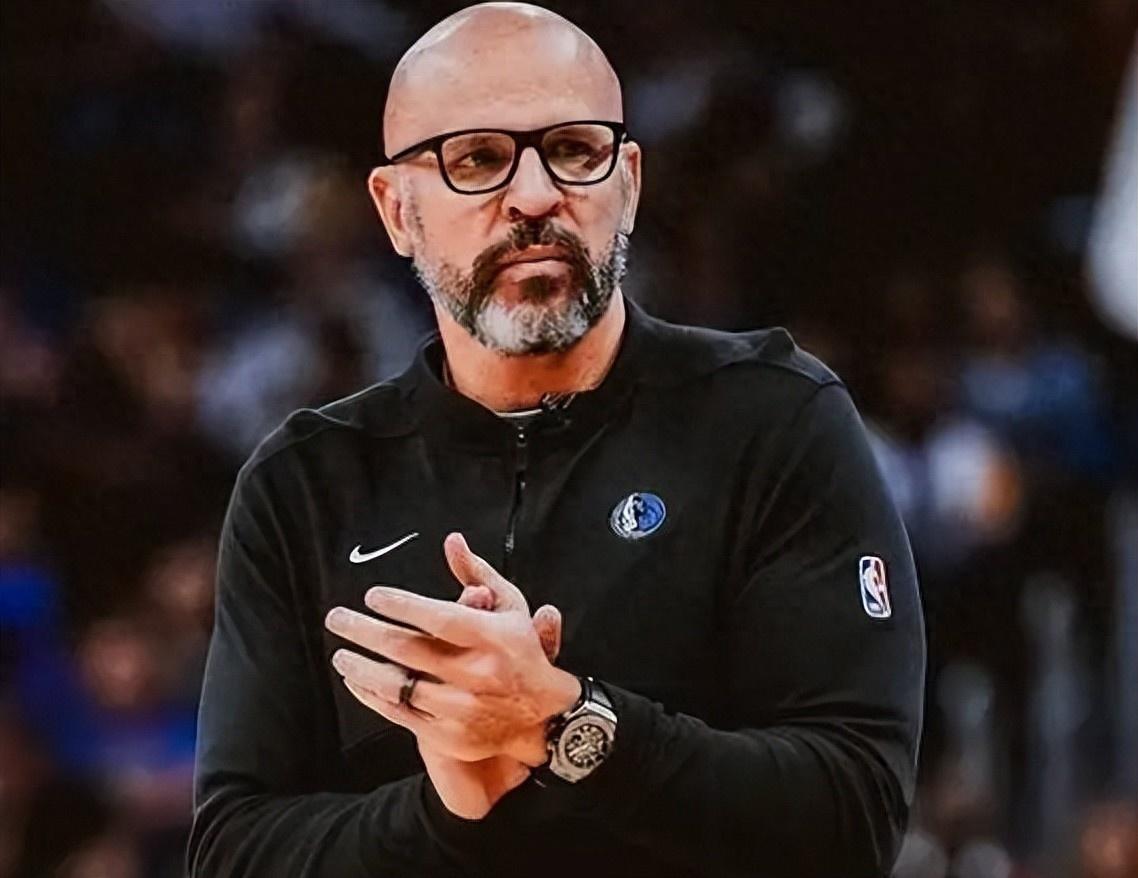独行侠一年合同续约埃克萨姆沃格尔进教练组辅佐基德(独行侠东契奇个人资料)